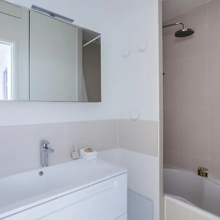 Rue Michel-ange Ii By Onefinestay * Paris